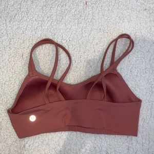 Lululemon sports bra